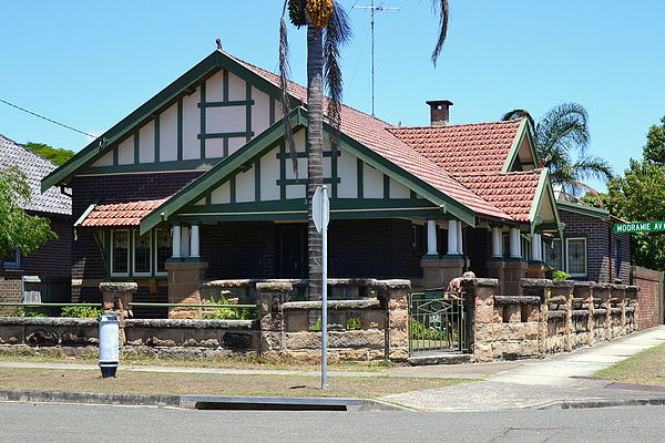 A California bungalow in Kensington