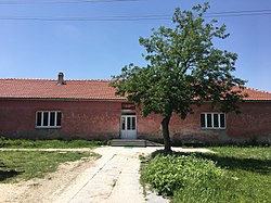 Поглед на подрачното основно училиште „Браќа Миладиновци“