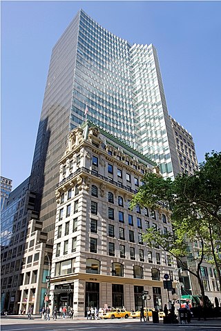 <span class="mw-page-title-main">452 Fifth Avenue</span> Office skyscraper in Manhattan, New York