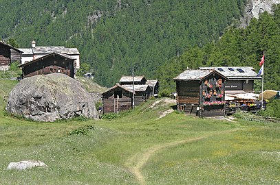 File:00 106 0613 Zermatt - Ortsteil Blatten.jpg