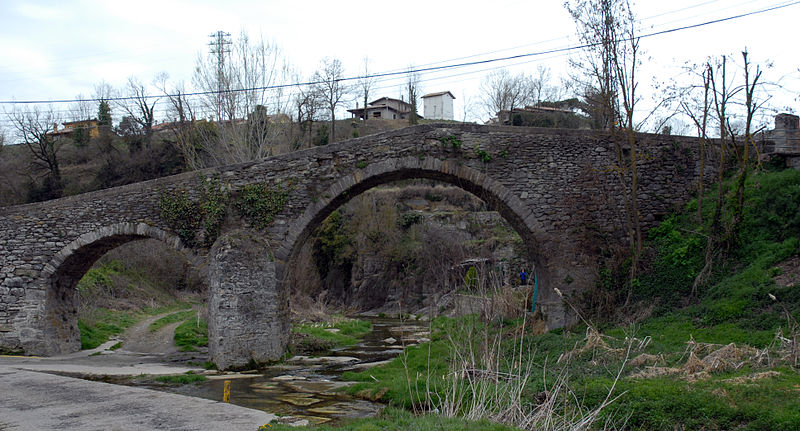 File:03 Pont de la Gorga (l'Esquirol).JPG