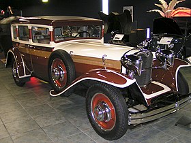 1929 Ruxton Model C - Joseph Urban colors 1929Ruxton-front.jpg