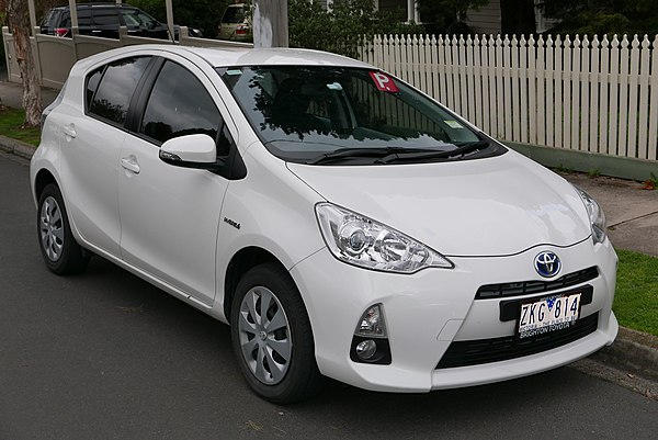 Pre-facelift Toyota Prius c (Australia)