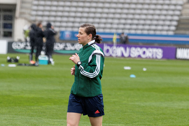 File:20150426 PSG vs Wolfsburg 045.jpg