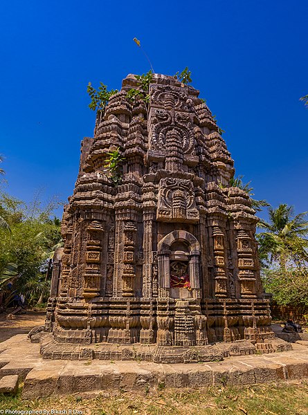 File:2017 photo of Gangeshvari Temple Gop Odisha India.jpg