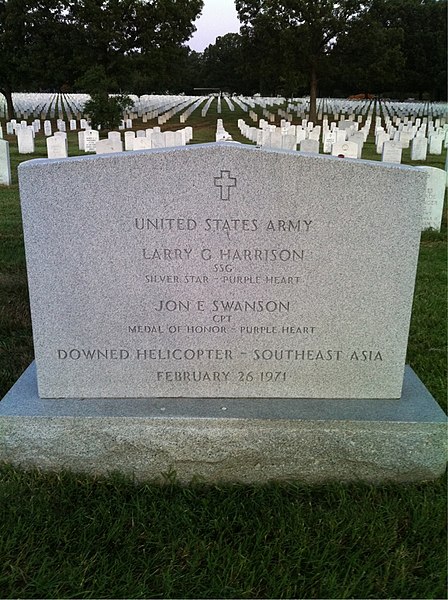File:ANCExplorer Jon E. Swanson grave.jpg