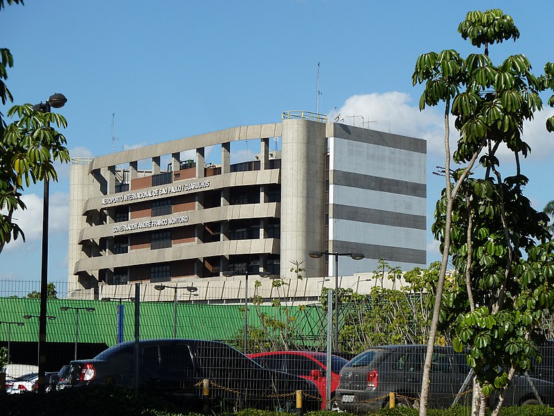 File:Aeroporto de Guarulhos - panoramio (1).jpg