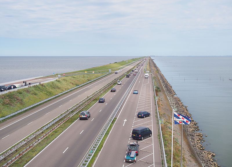 File:Afsluitdijk 1031.jpg