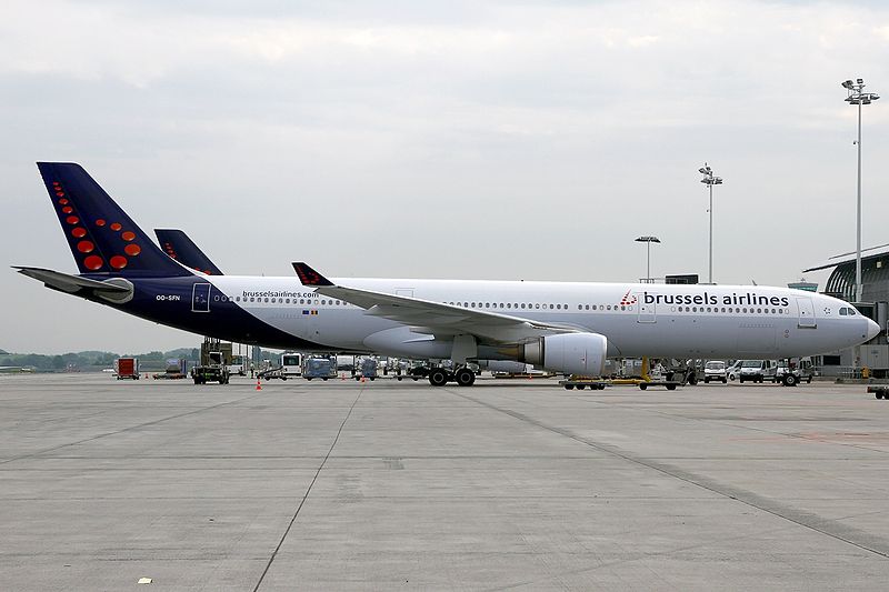 File:Airbus A330-301, Brussels Airlines AN1922335.jpg