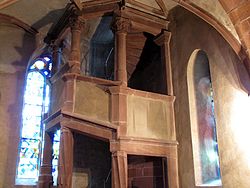 Escalier d'accès à la tribune d'orgue