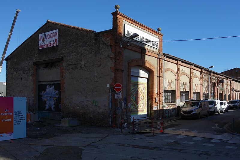 File:Annexe des ateliers Saint-Éloi - SNCAM, 30 rue des Jumeaux - chemin du Raisin (Toulouse).jpg