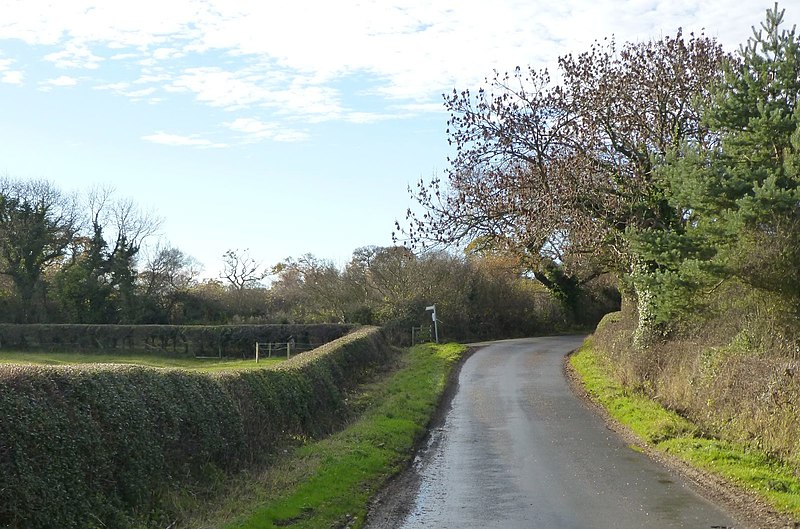 File:Approaching the turn-off to Elyhaugh - geograph.org.uk - 3758836.jpg