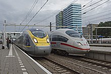 A Class 374 at Arnhem Centraal during a test run; alongside is a Deutsche Bahn ICE 3 EMU Arnhem Eurostar 4013-4014 en ICE3m 4684 (27675344505).jpg