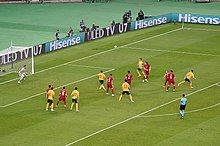 El Estadio Olímpico de Bakú acogió la fase final del Campeonato Europeo de Fútbol Turquía-Gales Los presidentes de Azerbaiyán y Turquía vieron el partido, junio de 2021 11.jpg