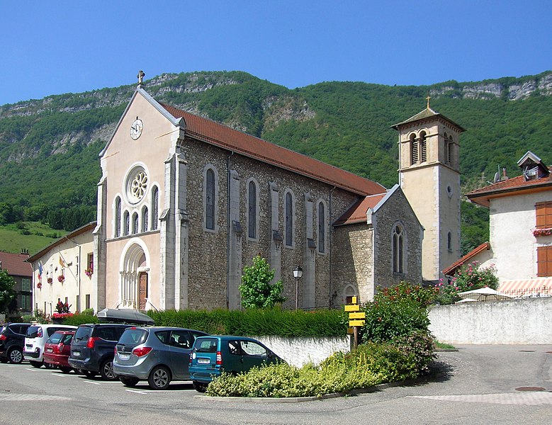 Fichier:Barraux aout2017 abc37 église.jpg