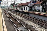 Bekas peron tengah lama Stasiun Cisauk..jpg