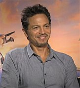 Actor Benjamin Bratt