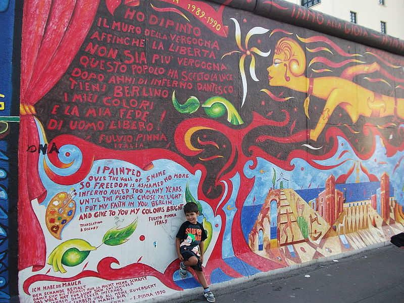 File:Berliner Mauer East side gallery 1.jpg