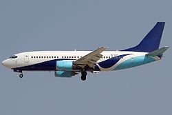 Air Indus Boeing 737-300 ainda com as cores dos Eastern SkyJets