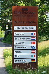 Böblingen: Geographie, Geschichte, Religionen