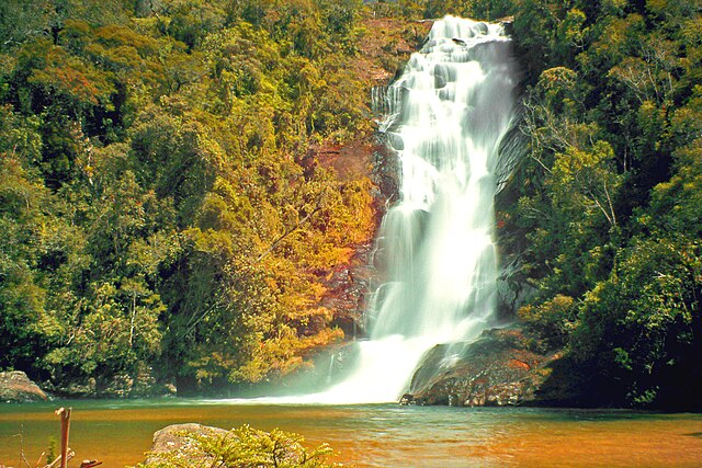 Cachoeira Santo Isidro, no Parque Nacional da Serra da Bocaina