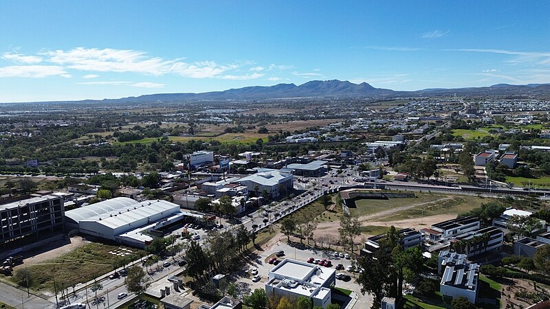 File:Cerro del muerto (vista aérea) desde el campus central de la UAA 01.jpg