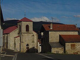 Църквата в Saint-Pierre-la-Bourlhonne