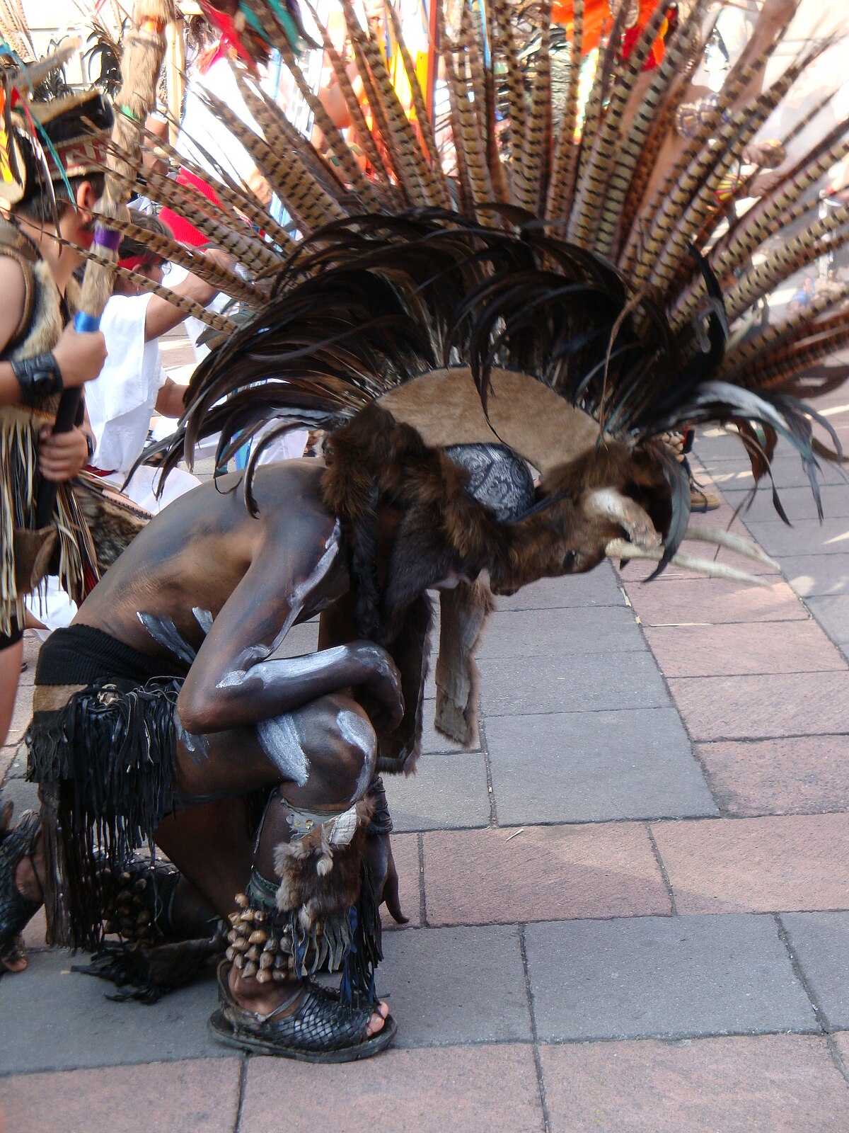 Top 54+ imagen danza azteca aguila blanca significado