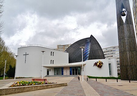 Créteil Cathédrale Notre Dame 1