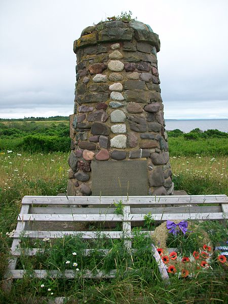 File:Culloden Cairn at Knoydart, Nova Scotia.jpg