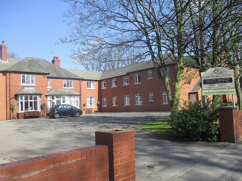 File:Cymar House Care Home, Pontefract Road, Castleford, West Yorkshire (24th April 2021) 001.jpg