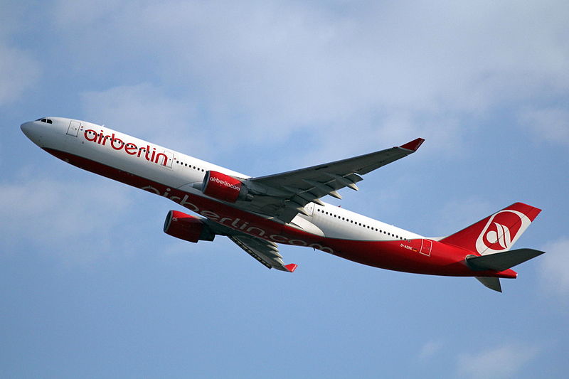 File:D-AERK A330-322 Air Berlin PMI 26MAY12 (7273375496).jpg