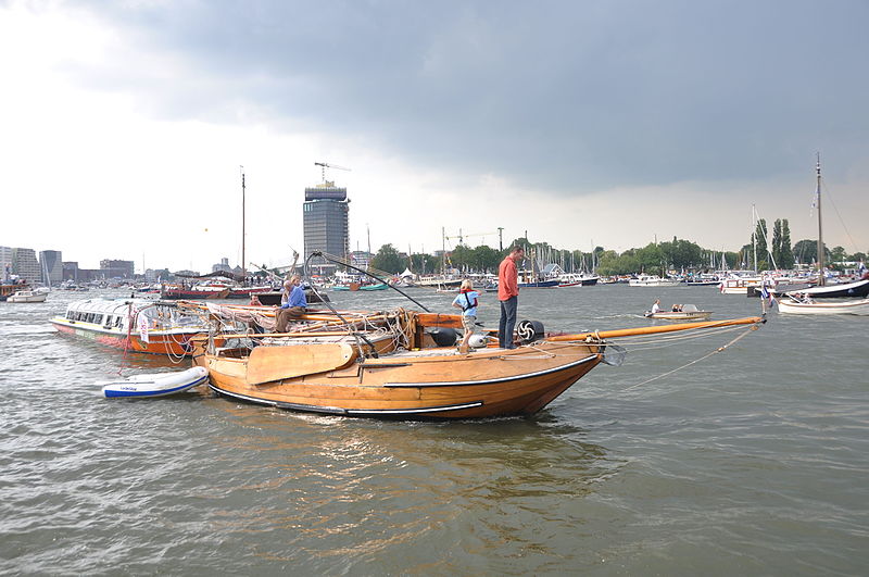 File:De hengst DE JONGE JOSEPH bij Sail Amsterdam 2015 (01).JPG