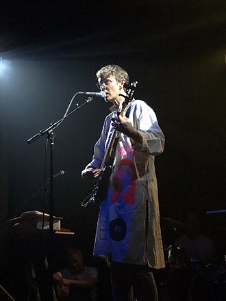 Katy Davidson performing with Dear Nora in Oakland, California in May 2018, on tour promoting Skulls Example Dear Nora 2018.jpg