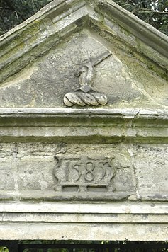 Detail of Tudor gateway from Badsell.jpg