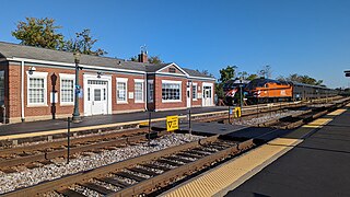 <span class="mw-page-title-main">Elgin station (Illinois)</span> Metra station in the United States