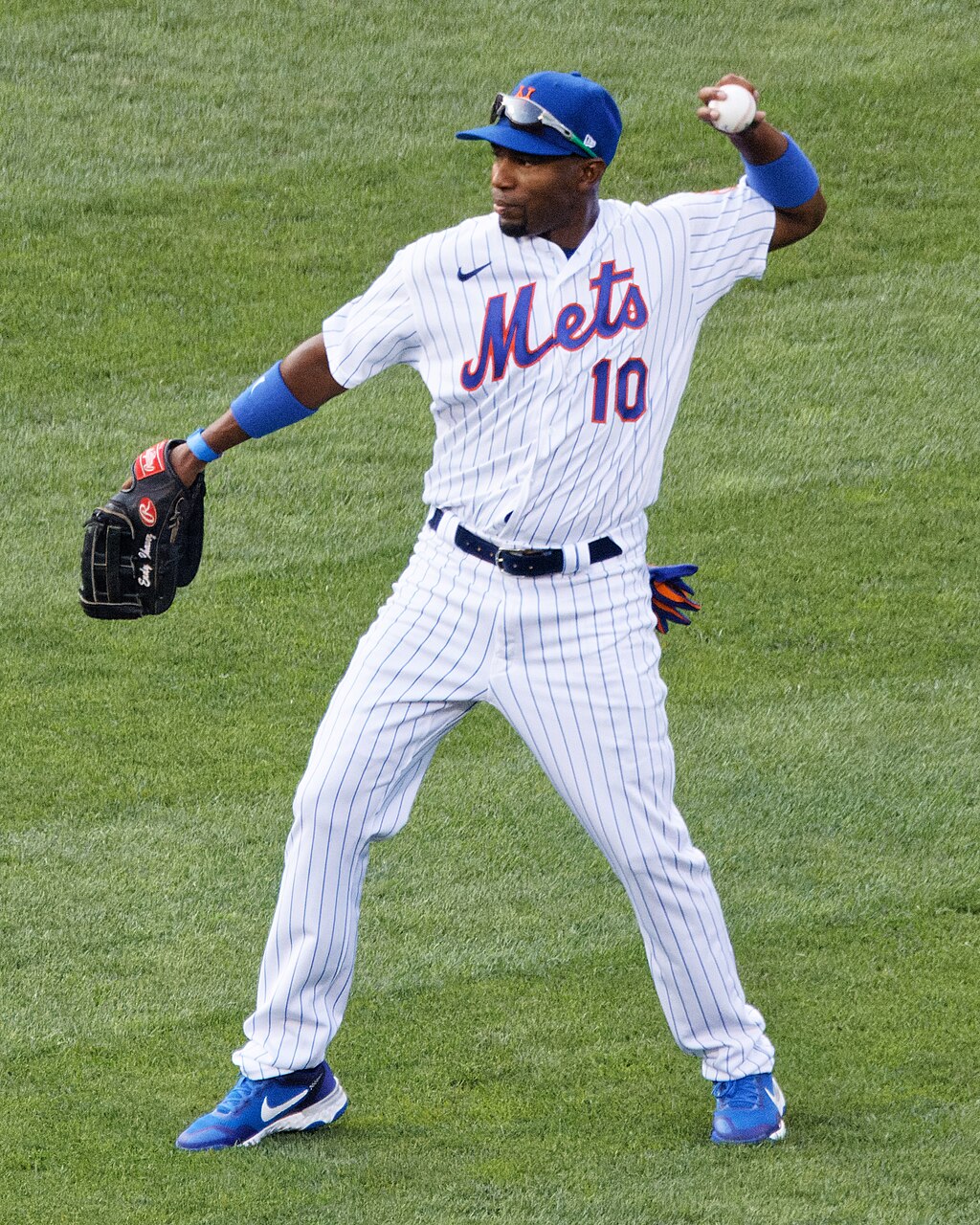 Endy Chavez Headshot