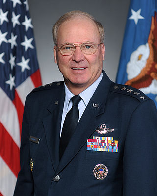 <span class="mw-page-title-main">Craig R. McKinley</span> US Air Force general