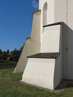 Gliwice, kościół św. Jerzego w Ostropie, przypory.JPG