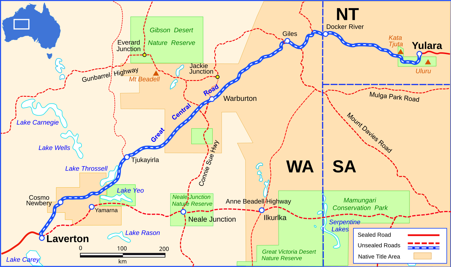 Central road. Великая Западная дорога. Yulara, Northern Territory. Улуру, Северная территория на карте.