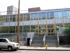 Yashil hall.png