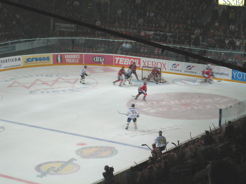 File:HIFK-Kärpät pääty.jpg