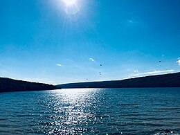 Hemlock Lake, vers le sud, Hemlock, NY, automne 2019.jpg