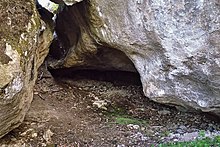 Hibikoiwa Cave.jpg