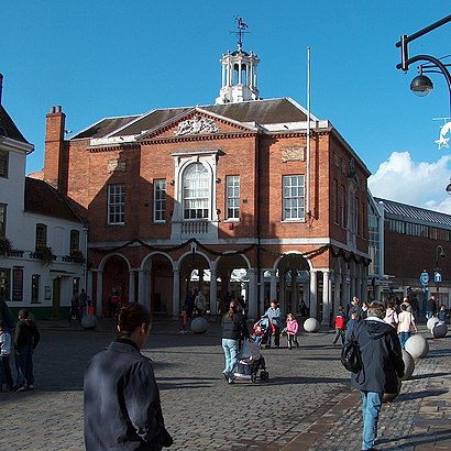 How to get to High Wycombe with public transport- About the place