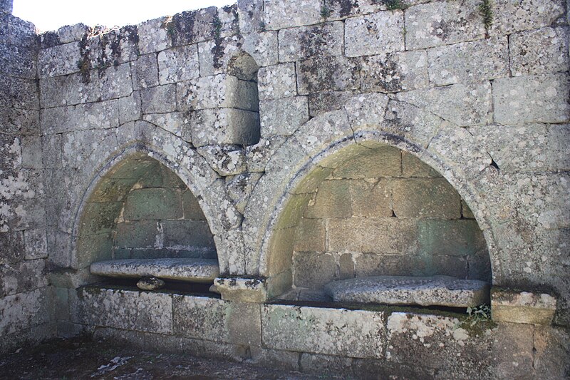 File:Igreja de São Salvador de Ansiães - 20.jpg