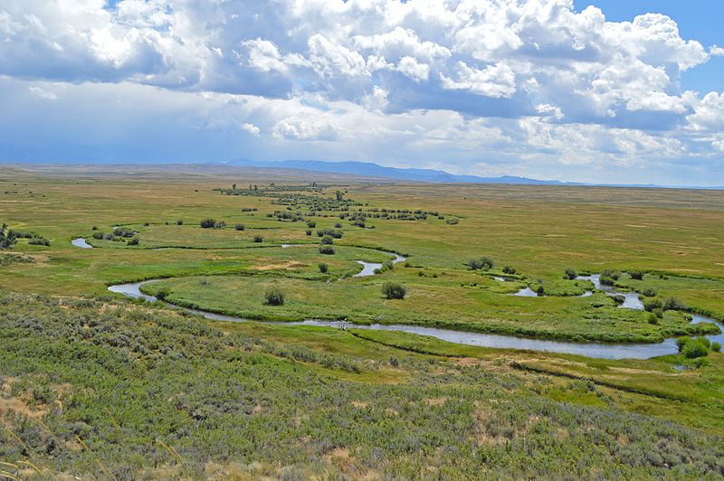 File:Illinois River at Arapaho NWR (14900640462).jpg