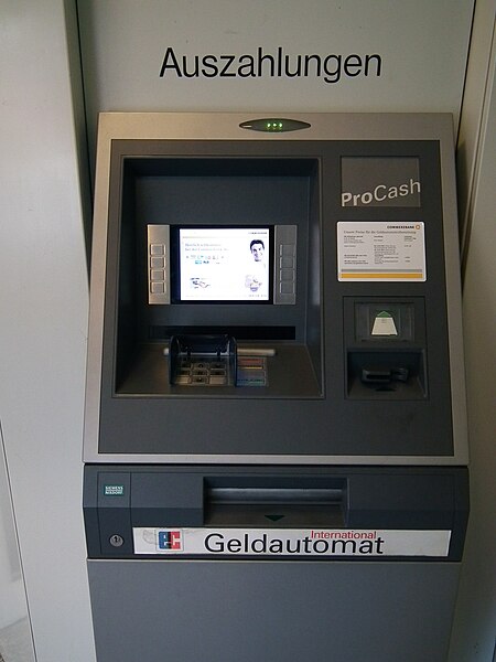 File:Internationaler Geldautomat Commerzbank.JPG