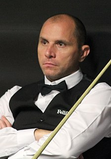 Joe Perry (snooker player) English professional snooker player