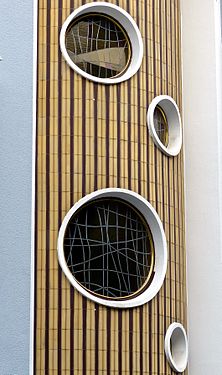 Windows in the stairwell of the house Hillerstr.23 in Cologne-Lindenthal